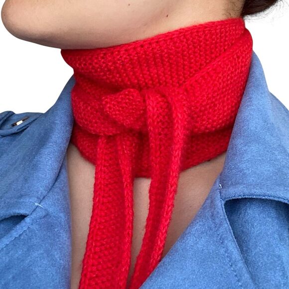 Sophie Scarf Red Cashmere Neck Warmer Hand Knit Women Neckerchief Gift for Her - Picture 1 of 6